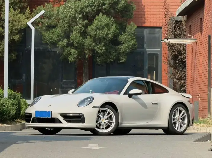 PORSCHE 911 2023 Model Carrera 3.0T – фото 1