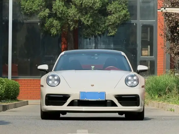 PORSCHE 911 2023 Model Carrera 3.0T – фото 2