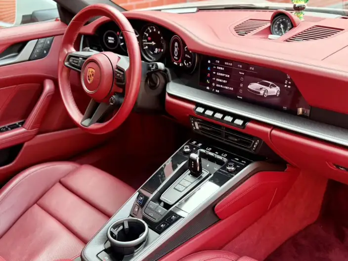 PORSCHE 911 2023 Model Carrera 3.0T – фото 10