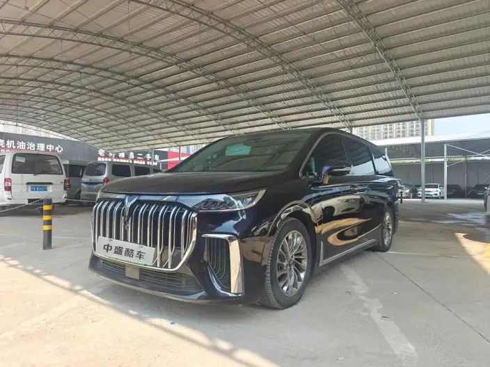 VOYAH Dreamer PHEV 2024 Model Ultra-long Endurance Ultimate Edition – фото 1