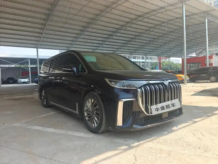 VOYAH Dreamer PHEV 2024 Model Ultra-long Endurance Ultimate Edition – фото 3
