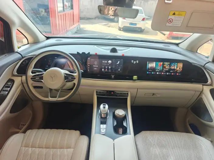 VOYAH Dreamer PHEV 2024 Model Ultra-long Endurance Ultimate Edition – фото 7