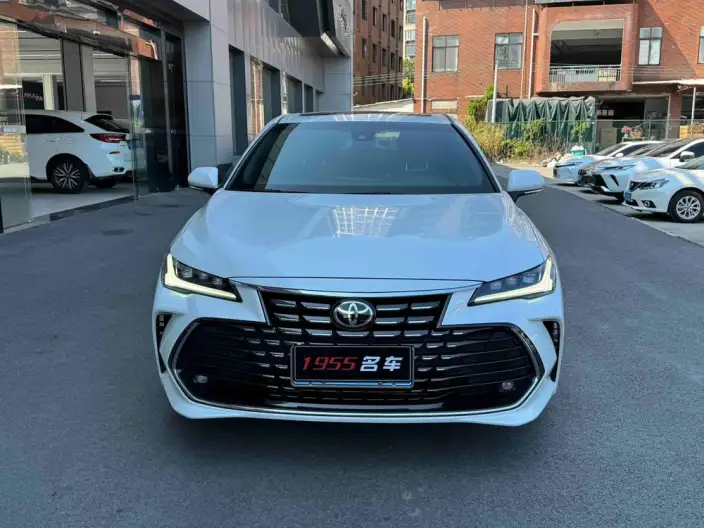 Toyota Avalon 2023 Model 2.0L CVT Deluxe Edition – фото 2