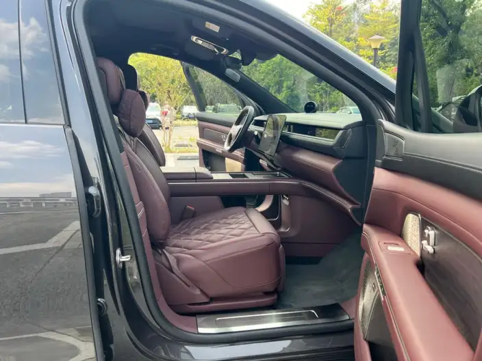 NIO ES8 2026 Model VI seat Executive Deluxe Edition – фото 10