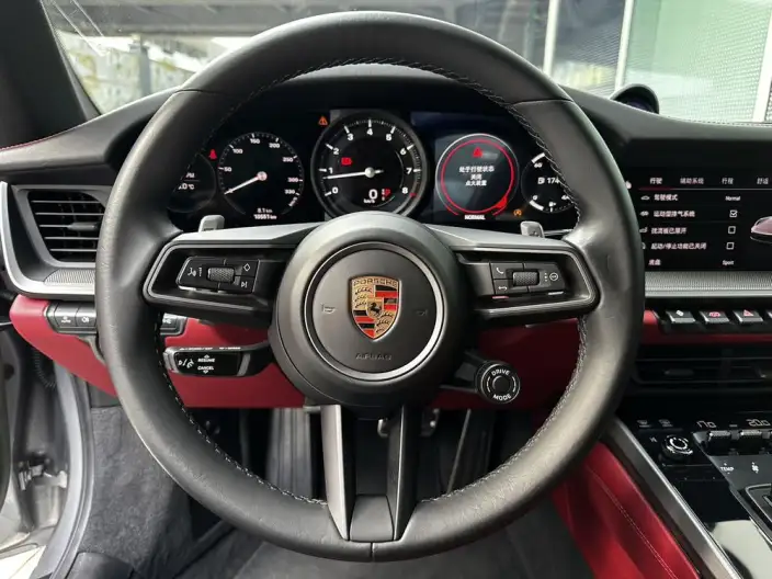 PORSCHE 911 2023 Model Carrera 3.0T – фото 10