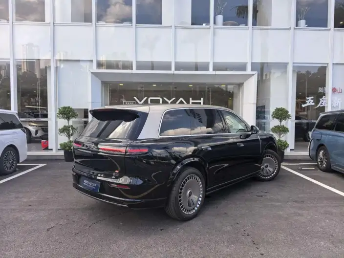 Voyah Taishan P HEV 2026 Model Max+ Edition – фото 6