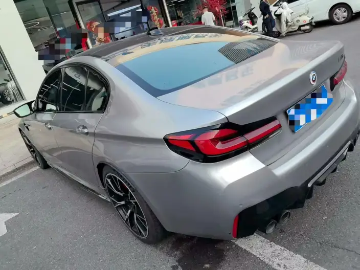 BMW M5 2021 Model M5 Thunder Edition – фото 3