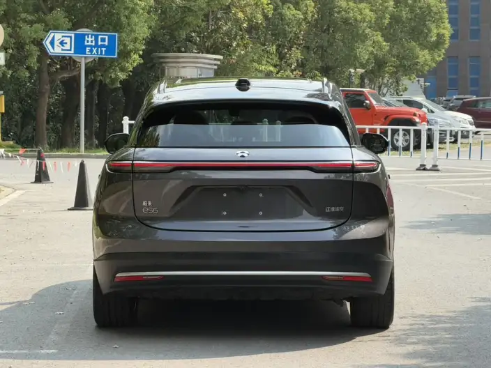 NIO ES6 2023 Model 75kWh – фото 6