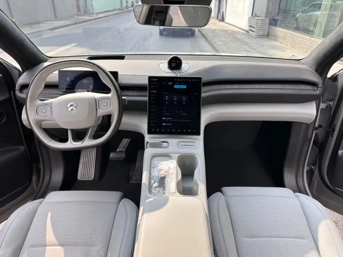 NIO ES6 2023 Model 75kWh – фото 7