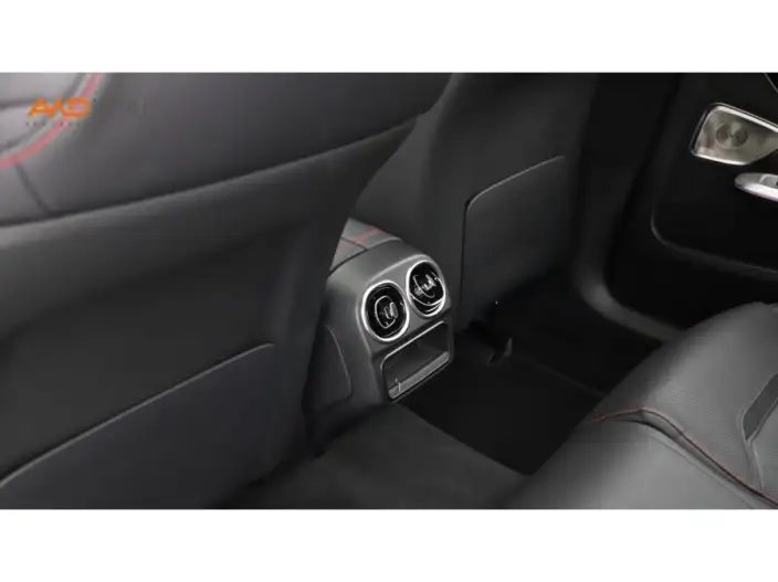Mercedes-Benz C-Class AMG 2024 Model AMG C 43 4MATIC Travel Sedan Special Edition – фото 5