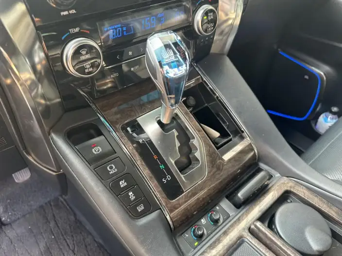 Vellfire 2023 Model Toyota Crown 2.5L Intelligent Hybrid 4WD Supreme Edition – фото 8
