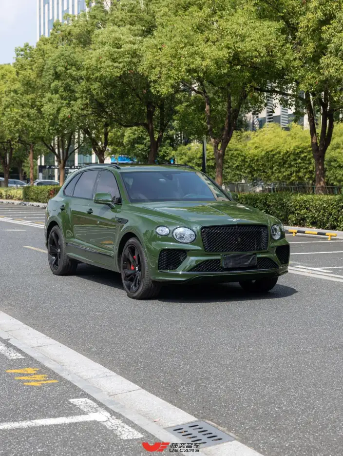 Bentayga 2022 Model 4.0T V8