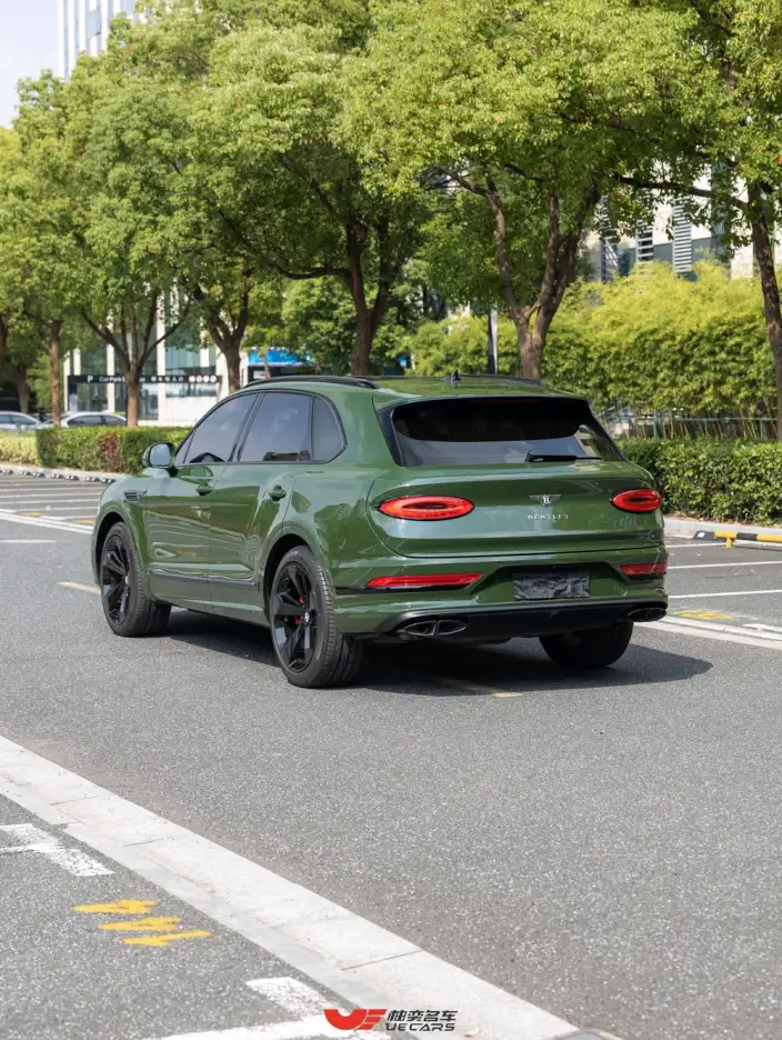 Bentayga 2022 Model 4.0T V8 – фото 5