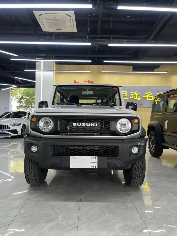 Jimny import 2026 Model 1.5L Automatic 4WD 4 seat Parallel Imported – фото 2