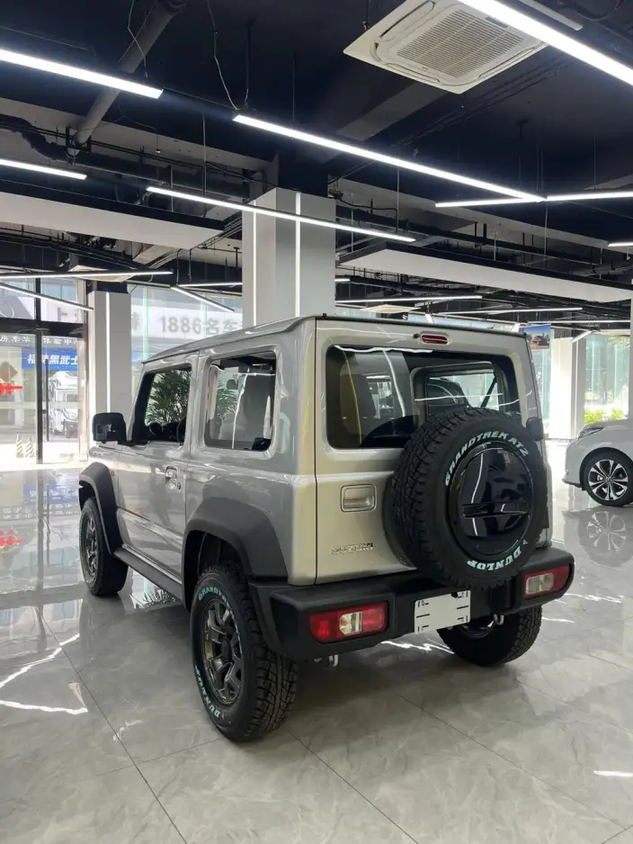 Jimny import 2026 Model 1.5L Automatic 4WD 4 seat Parallel Imported – фото 4