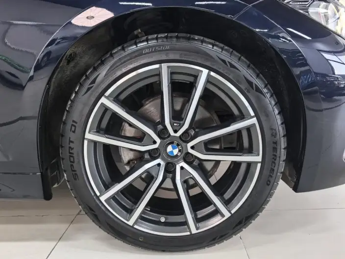 BMW 3 Series 2023 Model 320Li M Sports Set – фото 8