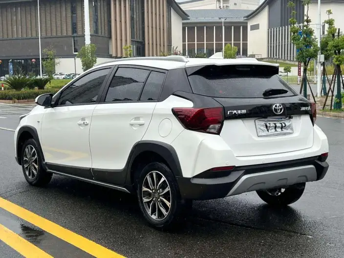 Toyota YARIS L Vios 2022 Model Zhixuan X 1.5L CVT Luxury PLUS Edition – фото 4