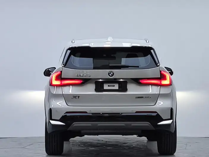 BMW X1 2023 Model sDrive20Li X Design Set – фото 5