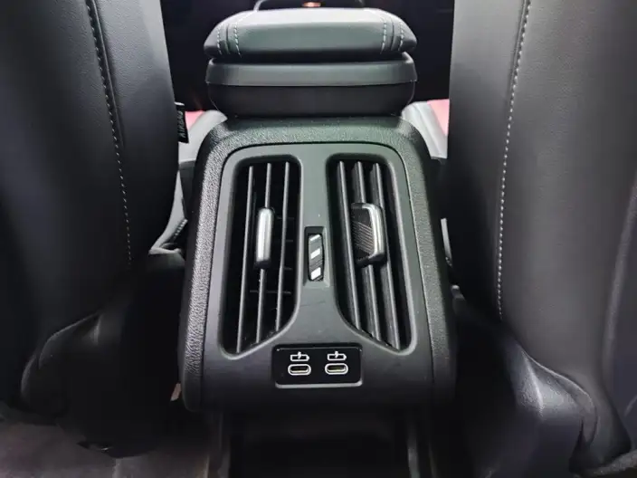 BMW X1 2023 Model sDrive20Li X Design Set – фото 9