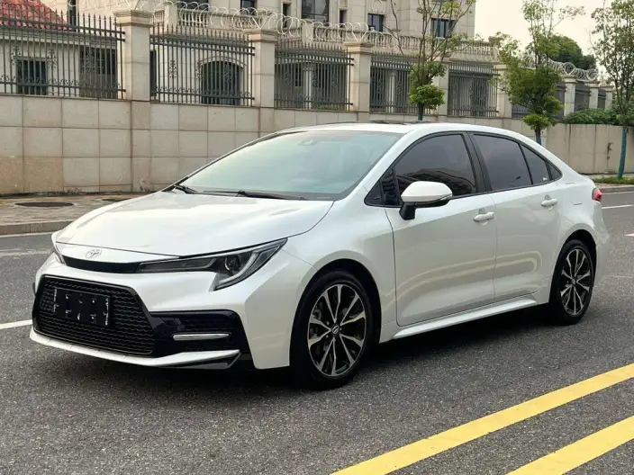 Toyota Levin 2022 Model 185T CVT Sports Edition – фото 1