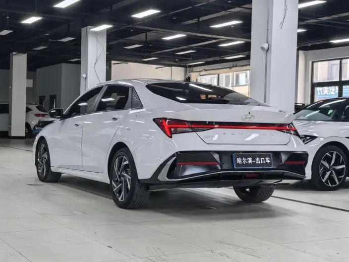 Hyundai Ioniq 2023 Model 1.5L CVT LUX Premium Edition – фото 5