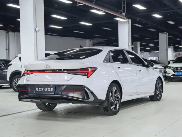 Hyundai Ioniq 2023 Model 1.5L CVT LUX Premium Edition – фото 7