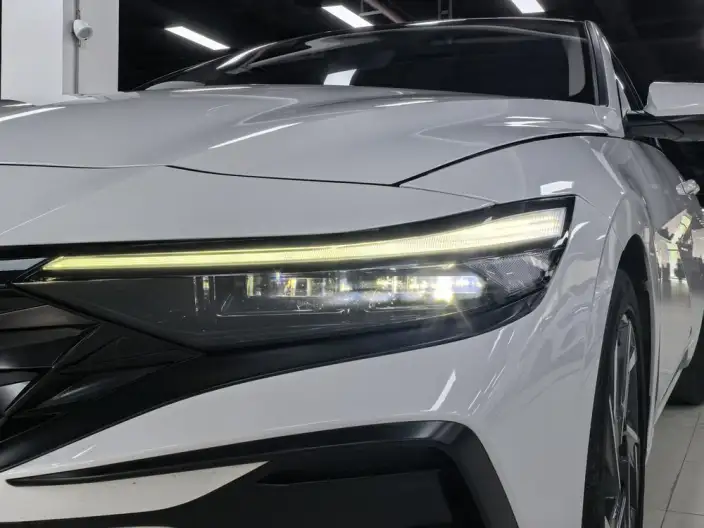 Hyundai Ioniq 2023 Model 1.5L CVT LUX Premium Edition – фото 9
