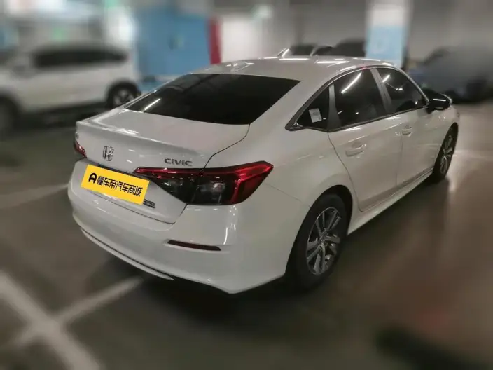 Honda Civic 2023 Model 240TURBO CVT Momentum Edition – фото 2