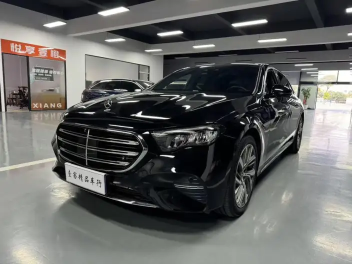 Mercedes-Benz E-Class 2025 Model E 300 L Fashion Model sedan – фото 10