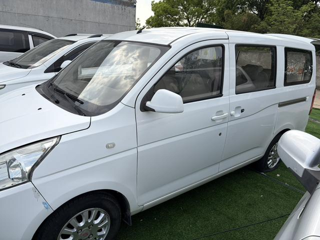 Wuling Rongguang V 2016 модификация 1.2L Standard type