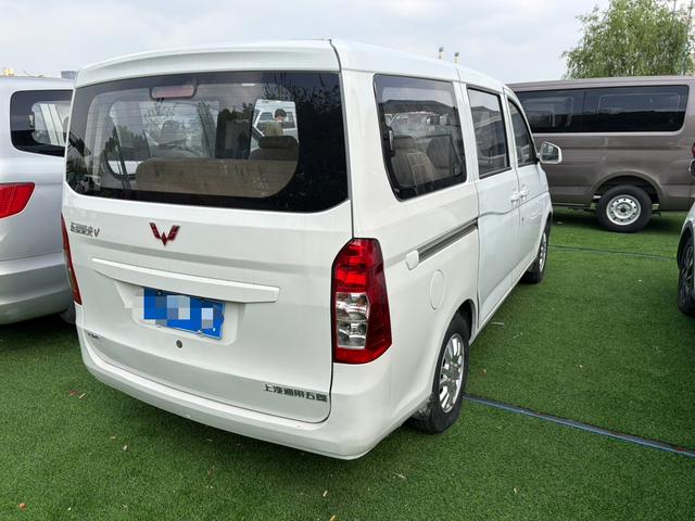 Wuling Rongguang V 2016 модификация 1.2L Standard type – фото 5