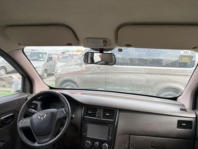 Wuling Rongguang V 2016 модификация 1.2L Standard type – фото 9