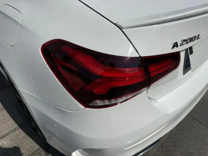 Mercedes-Benz A-class 2022 Model A 200 L Sports sedan Fashion Edition – фото 10