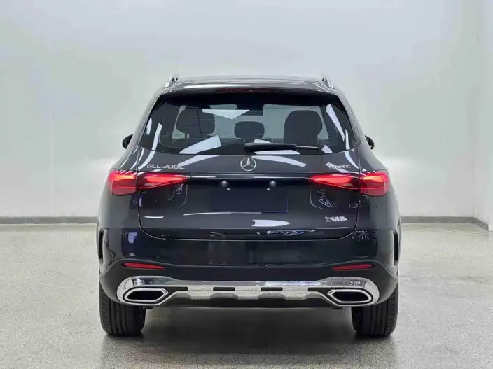 Mercedes-Benz GLC 2024 Model Facelift GLC 300 L 4MATIC Dynamic Model 5 seat – фото 6