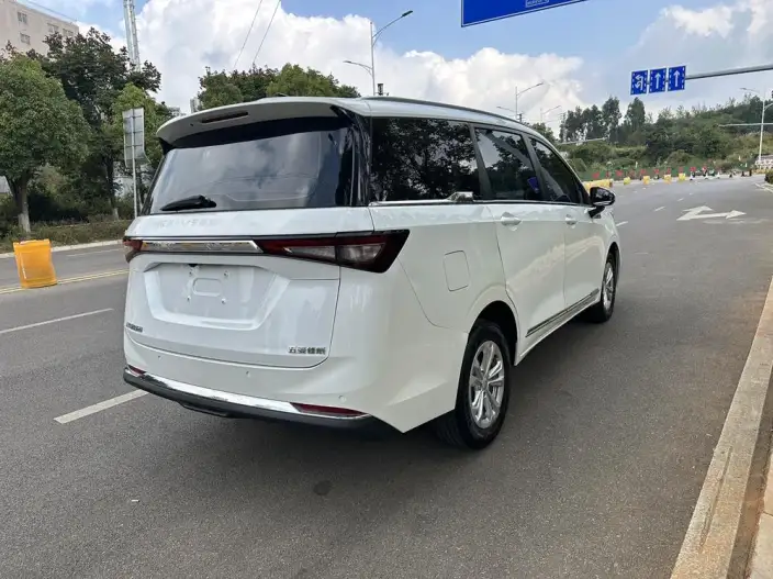 WULING Jiachen 2022 Model 1.5T CVT Smart Enjoy Luxury Model – фото 6
