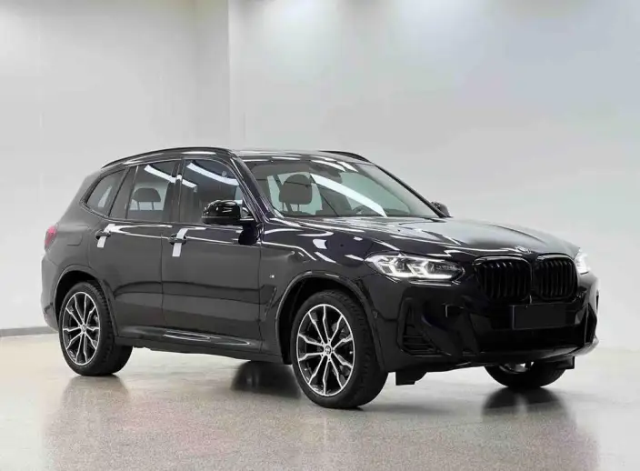 BMW X3 2022 Model xDrive30i Exclusive Model M Night Set – фото 3