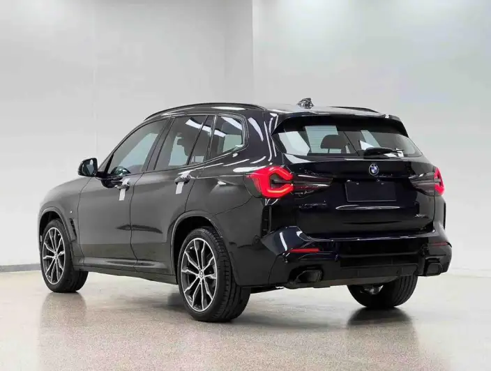 BMW X3 2022 Model xDrive30i Exclusive Model M Night Set – фото 5