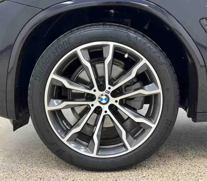 BMW X3 2022 Model xDrive30i Exclusive Model M Night Set – фото 8