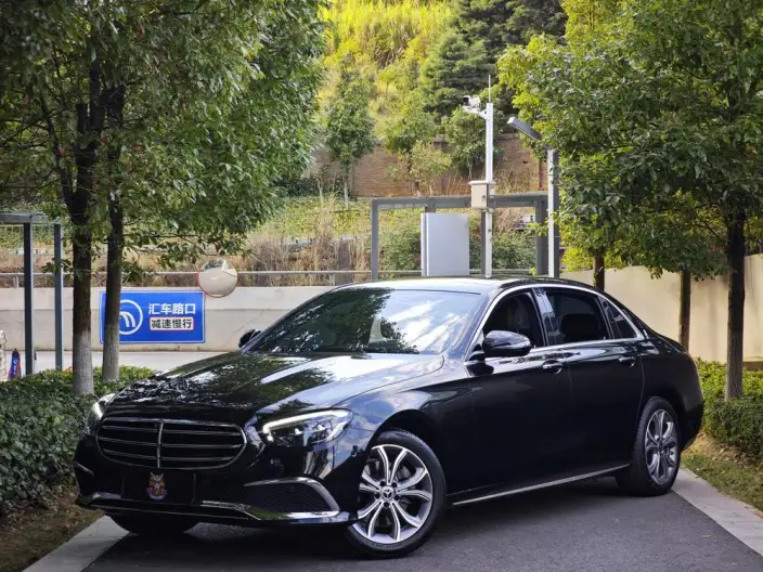 Mercedes-Benz E-Class 2022 Model E 300 L Fashion Model Sports sedan – фото 1