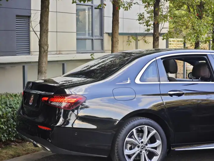 Mercedes-Benz E-Class 2022 Model E 300 L Fashion Model Sports sedan – фото 8