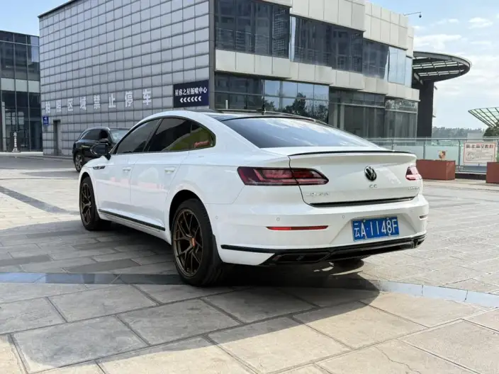 Volkswagen CC 2021 Model 380TSI Eye-catching version – фото 4