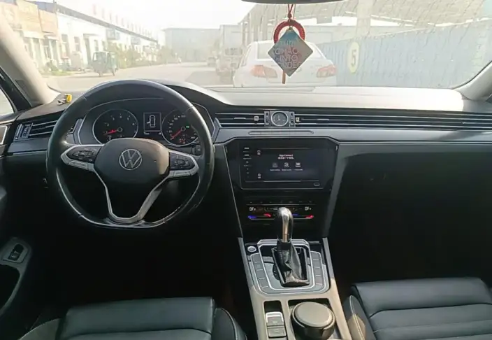 Volkswagen Magotan 2020 Model 330TSI DSG Leading Model – фото 9