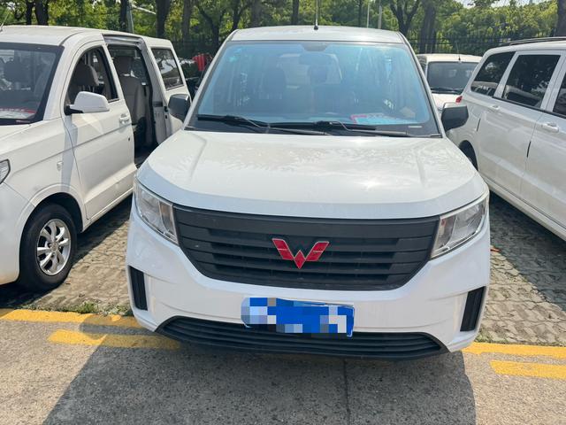 WULING Hongguang Plus 2019 1.5T Manual Standard 5-Seater – фото 2