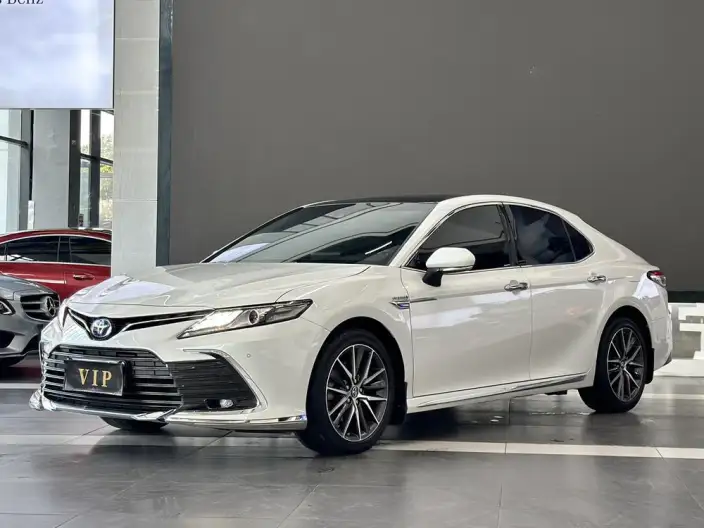 Toyota Camry 2023 Model Hybrid 2.5HG Deluxe Edition – фото 10