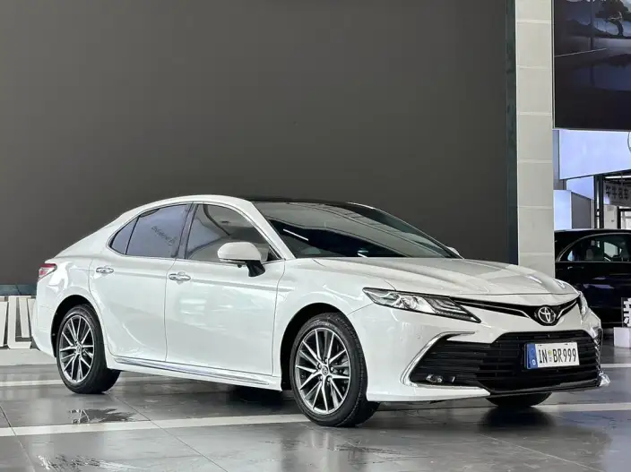 Toyota Camry 2023 Model 2.5G Deluxe Edition – фото 3