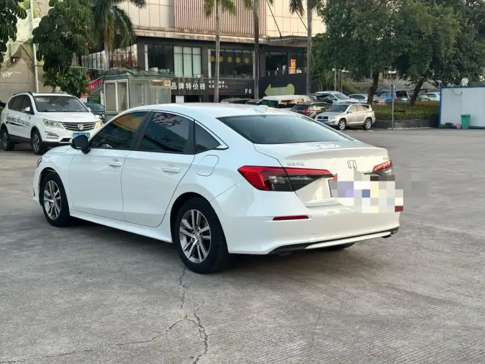 Honda Civic 2023 Model 240TURBO CVT Momentum Edition – фото 3