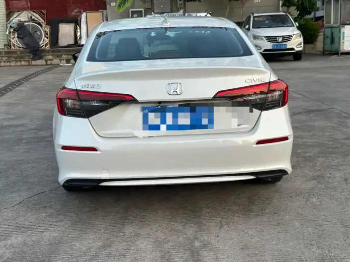 Honda Civic 2023 Model 240TURBO CVT Momentum Edition – фото 4