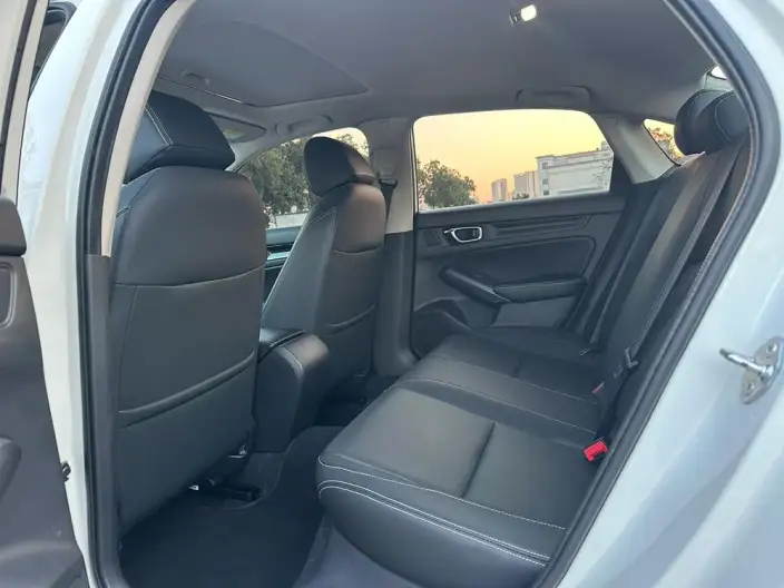 Honda Civic 2023 Model 240TURBO CVT Momentum Edition – фото 9
