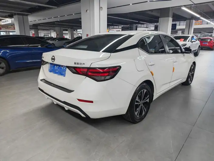Nissan Sylphy 2022 Model 1.6L XL CVT Yuexiang Edition – фото 6