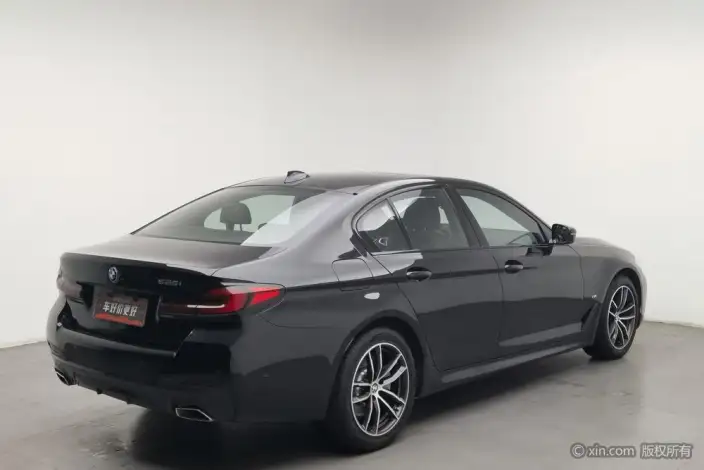 BMW 5 Series Imported 2022 Model 525i M Sports Set – фото 4